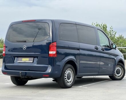 Синий Мерседес Вито, объемом двигателя 1.8 л и пробегом 195 тыс. км за 19900 $, фото 11 на Automoto.ua