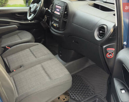 Синий Мерседес Вито, объемом двигателя 2.14 л и пробегом 297 тыс. км за 23150 $, фото 40 на Automoto.ua