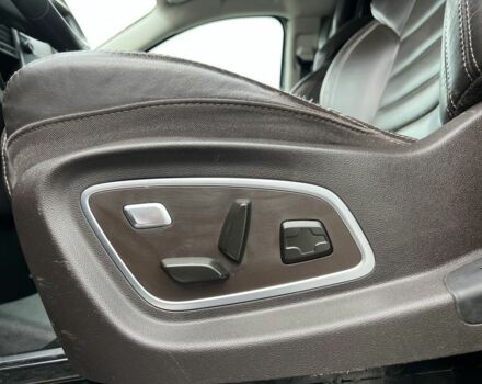 Синий Мерседес Вито, объемом двигателя 1.8 л и пробегом 195 тыс. км за 19900 $, фото 20 на Automoto.ua