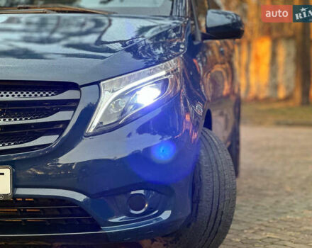 Синий Мерседес Вито, объемом двигателя 2.14 л и пробегом 156 тыс. км за 29500 $, фото 5 на Automoto.ua