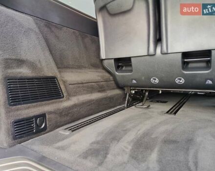 Синій Мерседес Віто, об'ємом двигуна 2.2 л та пробігом 200 тис. км за 33888 $, фото 118 на Automoto.ua