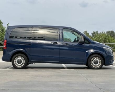 Синий Мерседес Вито, объемом двигателя 1.8 л и пробегом 195 тыс. км за 19900 $, фото 3 на Automoto.ua