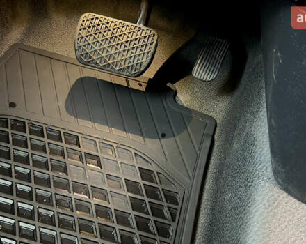 Синий Мерседес Вито, объемом двигателя 2.14 л и пробегом 297 тыс. км за 23150 $, фото 72 на Automoto.ua