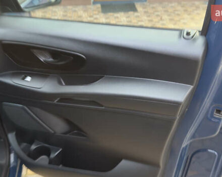 Синий Мерседес Вито, объемом двигателя 2.14 л и пробегом 297 тыс. км за 23150 $, фото 41 на Automoto.ua