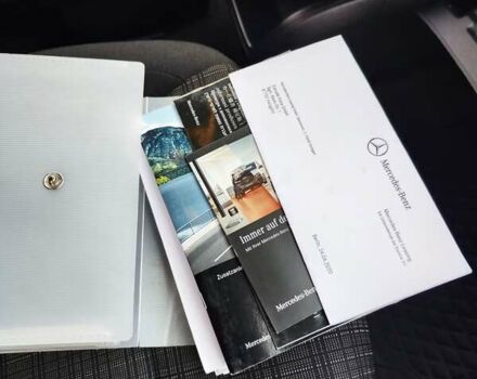 Синій Мерседес Віто, об'ємом двигуна 2.2 л та пробігом 200 тис. км за 33888 $, фото 28 на Automoto.ua