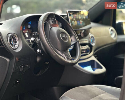 Синий Мерседес Вито, объемом двигателя 2.14 л и пробегом 156 тыс. км за 29500 $, фото 7 на Automoto.ua