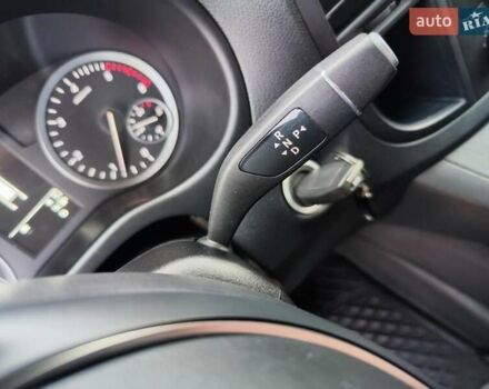 Синій Мерседес Віто, об'ємом двигуна 2.2 л та пробігом 200 тис. км за 33888 $, фото 55 на Automoto.ua