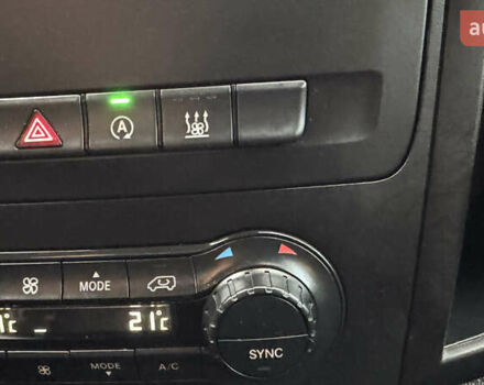 Синий Мерседес Вито, объемом двигателя 2.14 л и пробегом 297 тыс. км за 23150 $, фото 78 на Automoto.ua