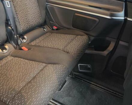 Синій Мерседес Віто, об'ємом двигуна 2.2 л та пробігом 200 тис. км за 33888 $, фото 105 на Automoto.ua