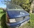 Синий Мерседес Вито, объемом двигателя 2.1 л и пробегом 300 тыс. км за 1400 $, фото 1 на Automoto.ua