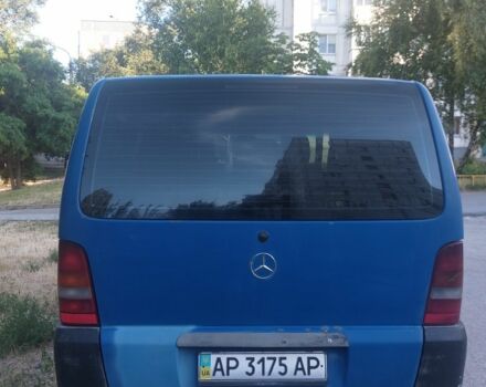 Синий Мерседес Вито, объемом двигателя 2.1 л и пробегом 339 тыс. км за 4500 $, фото 2 на Automoto.ua
