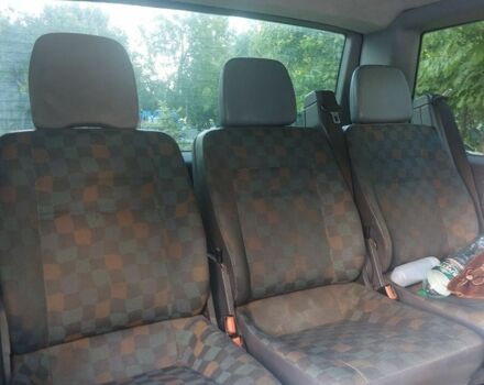 Синий Мерседес Вито, объемом двигателя 2.1 л и пробегом 339 тыс. км за 4500 $, фото 7 на Automoto.ua