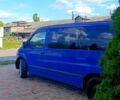 Синий Мерседес Вито, объемом двигателя 2.3 л и пробегом 315 тыс. км за 2700 $, фото 3 на Automoto.ua