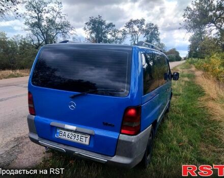 Синий Мерседес Вито, объемом двигателя 2.2 л и пробегом 580 тыс. км за 4900 $, фото 4 на Automoto.ua