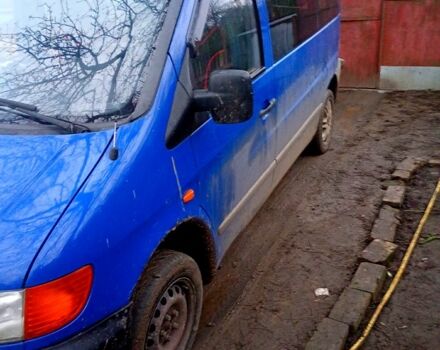 Синий Мерседес Вито, объемом двигателя 2.2 л и пробегом 0 тыс. км за 6000 $, фото 9 на Automoto.ua
