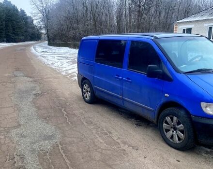 Синий Мерседес Вито, объемом двигателя 2.1 л и пробегом 350 тыс. км за 4500 $, фото 2 на Automoto.ua