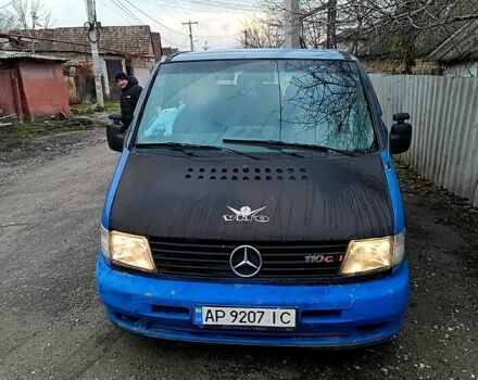Синий Мерседес Вито, объемом двигателя 2.1 л и пробегом 35 тыс. км за 3300 $, фото 1 на Automoto.ua