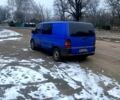 Синий Мерседес Вито, объемом двигателя 2.1 л и пробегом 350 тыс. км за 4500 $, фото 4 на Automoto.ua