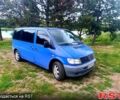 Синий Мерседес Вито, объемом двигателя 2.2 л и пробегом 360 тыс. км за 4500 $, фото 1 на Automoto.ua