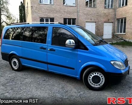 Мерседес Віто 2004 у Емильчином на Automoto.ua Синій Мерседес Віто, об'ємом двигуна 2.1 л та пробігом 295 тис. км за 6500 $, фото 1 на Automoto.ua