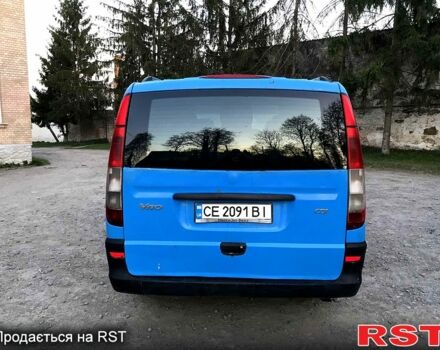 Мерседес Віто 2004 у Емильчином на Automoto.ua Синій Мерседес Віто, об'ємом двигуна 2.1 л та пробігом 295 тис. км за 6500 $, фото 3 на Automoto.ua