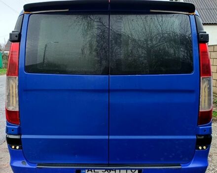 Синій Мерседес Віто, об'ємом двигуна 2.1 л та пробігом 240 тис. км за 7000 $, фото 5 на Automoto.ua