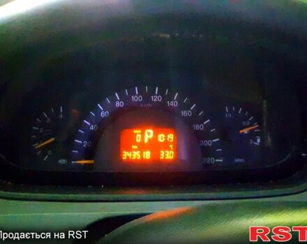 Синий Мерседес Вито, объемом двигателя 2.2 л и пробегом 344 тыс. км за 7500 $, фото 8 на Automoto.ua