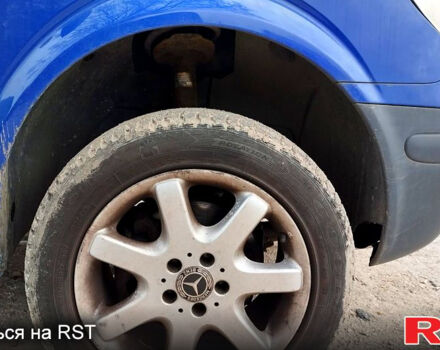 Синий Мерседес Вито, объемом двигателя 2.1 л и пробегом 125 тыс. км за 8100 $, фото 4 на Automoto.ua