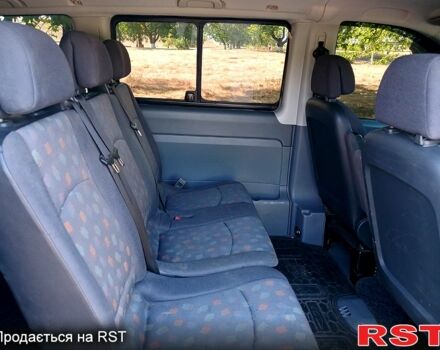 Синій Мерседес Віто, об'ємом двигуна 2.1 л та пробігом 345 тис. км за 11850 $, фото 4 на Automoto.ua