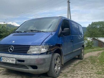 Синій Мерседес Віто, об'ємом двигуна 2.2 л та пробігом 300 тис. км за 1500 $, фото 1 на Automoto.ua