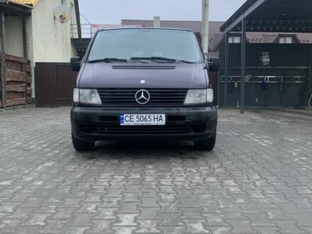 Синий Мерседес Вито, объемом двигателя 2.2 л и пробегом 350 тыс. км за 4500 $, фото 1 на Automoto.ua