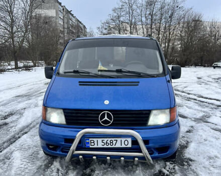 Синий Мерседес Вито, объемом двигателя 2.15 л и пробегом 397 тыс. км за 4200 $, фото 1 на Automoto.ua