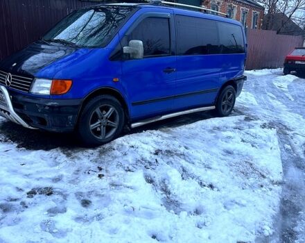 Синий Мерседес Вито, объемом двигателя 2.1 л и пробегом 50 тыс. км за 3500 $, фото 1 на Automoto.ua