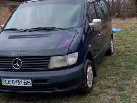 Синий Мерседес Вито, объемом двигателя 2.1 л и пробегом 204 тыс. км за 4700 $, фото 1 на Automoto.ua