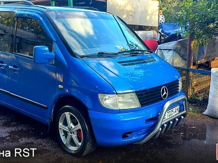 Синій Мерседес Віто, об'ємом двигуна 2.2 л та пробігом 515 тис. км за 5350 $, фото 1 на Automoto.ua