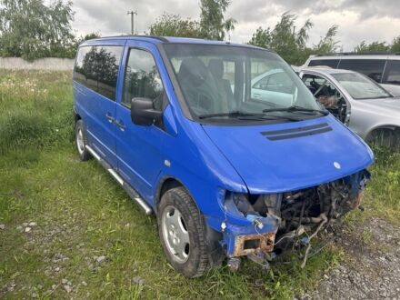 Мерседес Вито 2002 в Бучаче на Automoto.ua Синий Мерседес Вито, объемом двигателя 0 л и пробегом 240 тыс. км за 1000 $, фото 1 на Automoto.ua