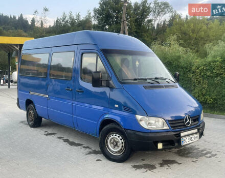 Синій Мерседес Віто, об'ємом двигуна 2.15 л та пробігом 300 тис. км за 5300 $, фото 1 на Automoto.ua