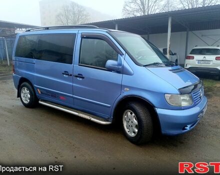 Синий Мерседес Вито, объемом двигателя 2.1 л и пробегом 280 тыс. км за 4950 $, фото 1 на Automoto.ua