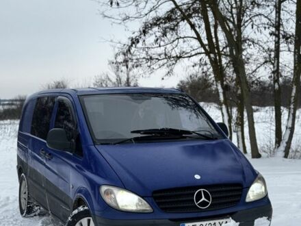 Синій Мерседес Віто, об'ємом двигуна 2.2 л та пробігом 320 тис. км за 4799 $, фото 1 на Automoto.ua