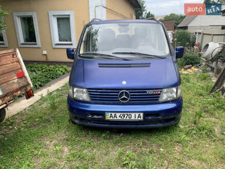 Синий Мерседес Вито, объемом двигателя 2.2 л и пробегом 211 тыс. км за 4800 $, фото 1 на Automoto.ua