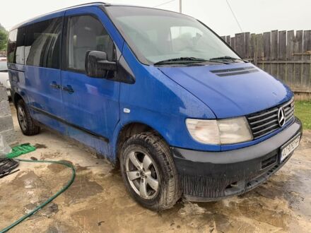 Синій Мерседес Віто, об'ємом двигуна 2.1 л та пробігом 450 тис. км за 2350 $, фото 1 на Automoto.ua