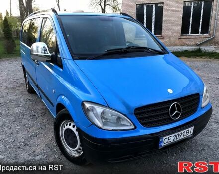Синий Мерседес Вито, объемом двигателя 2.1 л и пробегом 295 тыс. км за 6500 $, фото 1 на Automoto.ua