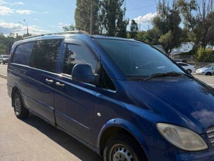 Синій Мерседес Віто, об'ємом двигуна 2.1 л та пробігом 403 тис. км за 4804 $, фото 1 на Automoto.ua