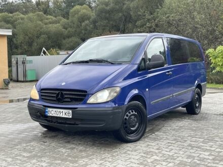 Синий Мерседес Вито, объемом двигателя 2.2 л и пробегом 300 тыс. км за 5800 $, фото 1 на Automoto.ua
