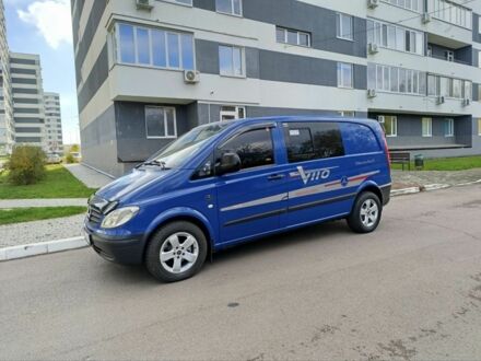 Мерседес Вито 2006 в Харькове на Automoto.ua Синий Мерседес Вито, объемом двигателя 2.2 л и пробегом 213 тыс. км за 6850 $, фото 1 на Automoto.ua