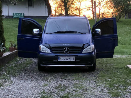 Мерседес Віто 2008 у Тячеве на Automoto.ua Синій Мерседес Віто, об'ємом двигуна 2.2 л та пробігом 281 тис. км за 10500 $, фото 1 на Automoto.ua