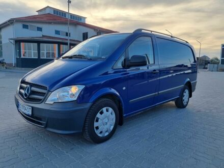Синій Мерседес Віто, об'ємом двигуна 2.1 л та пробігом 282 тис. км за 11950 $, фото 1 на Automoto.ua