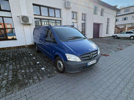 Мерседес Вито 2012 в Хмельницком на Automoto.ua Синий Мерседес Вито, объемом двигателя 2.14 л и пробегом 400 тыс. км за 10000 $, фото 1 на Automoto.ua