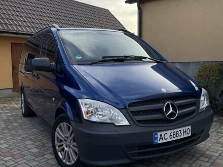 Синий Мерседес Вито, объемом двигателя 2.14 л и пробегом 385 тыс. км за 15999 $, фото 1 на Automoto.ua