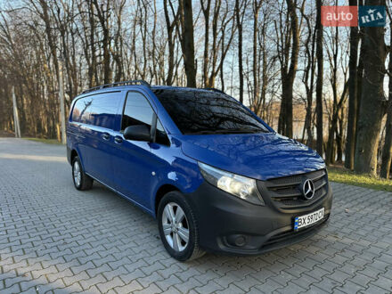 Мерседес Віто 2015 у Хмельницькому на Automoto.ua Синій Мерседес Віто, об'ємом двигуна 2.2 л та пробігом 195 тис. км за 13700 $, фото 1 на Automoto.ua